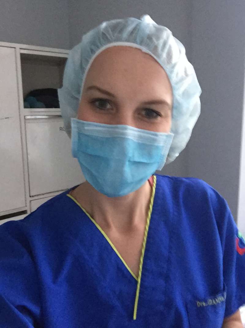 Intern in the medical field in Ecuador