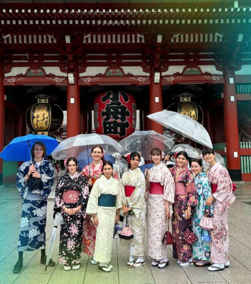 Interns from The Intern Group in Tokyo