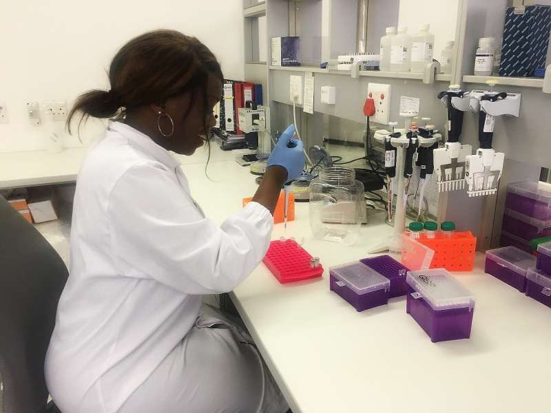 Internship student in lab