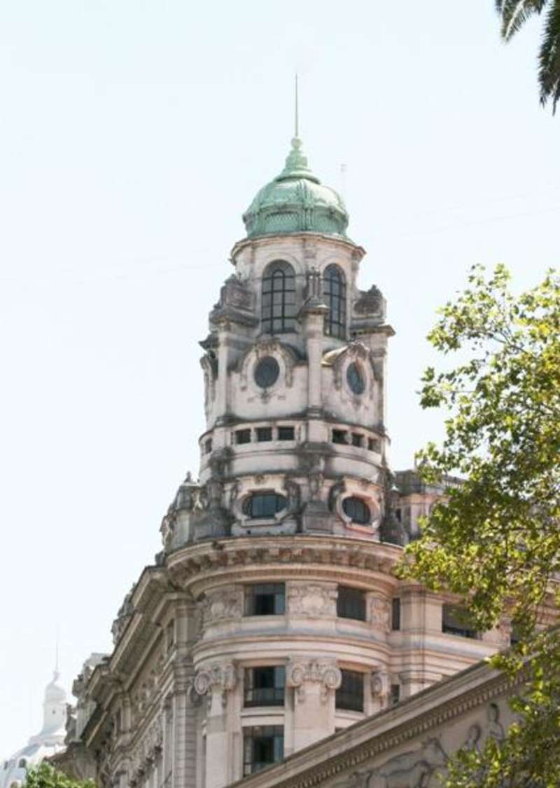 Intern in Buenos Aires