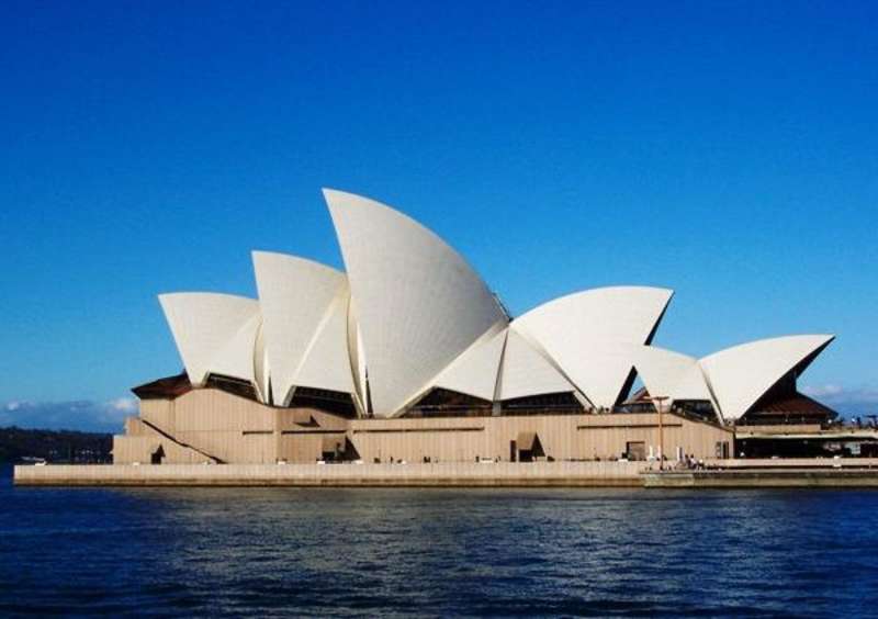 Intern in Sydney