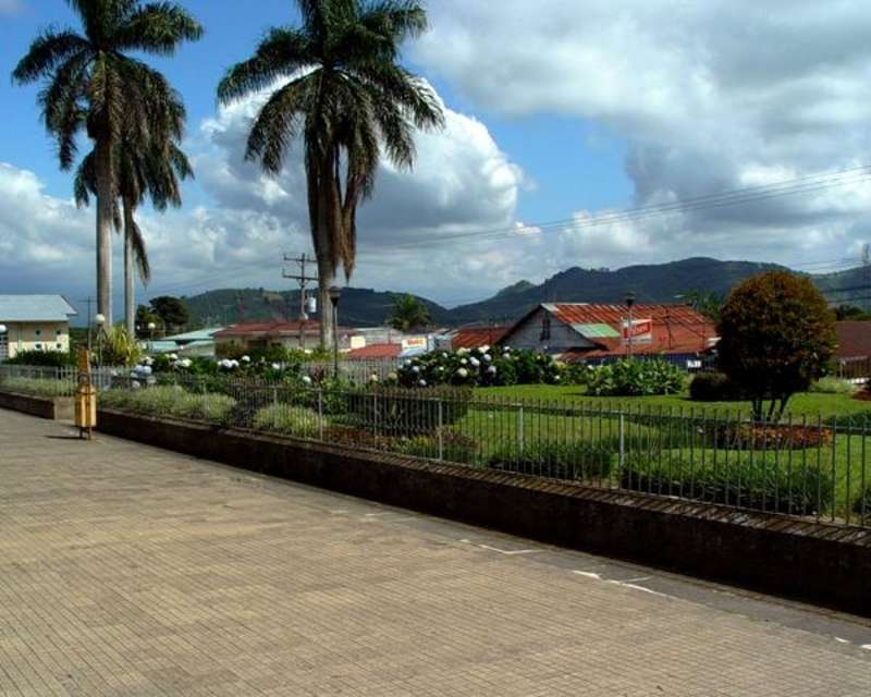 Intern in Costa Rica