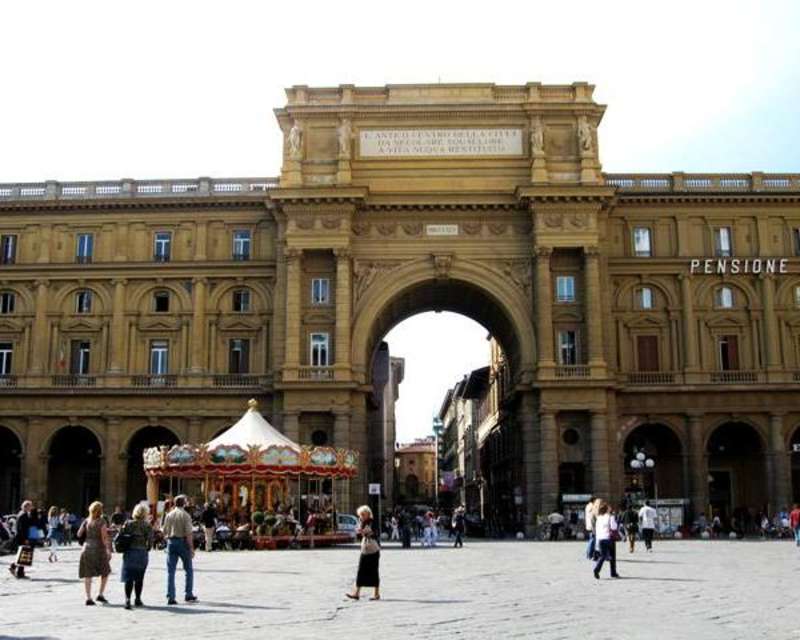 Intern in Florence 