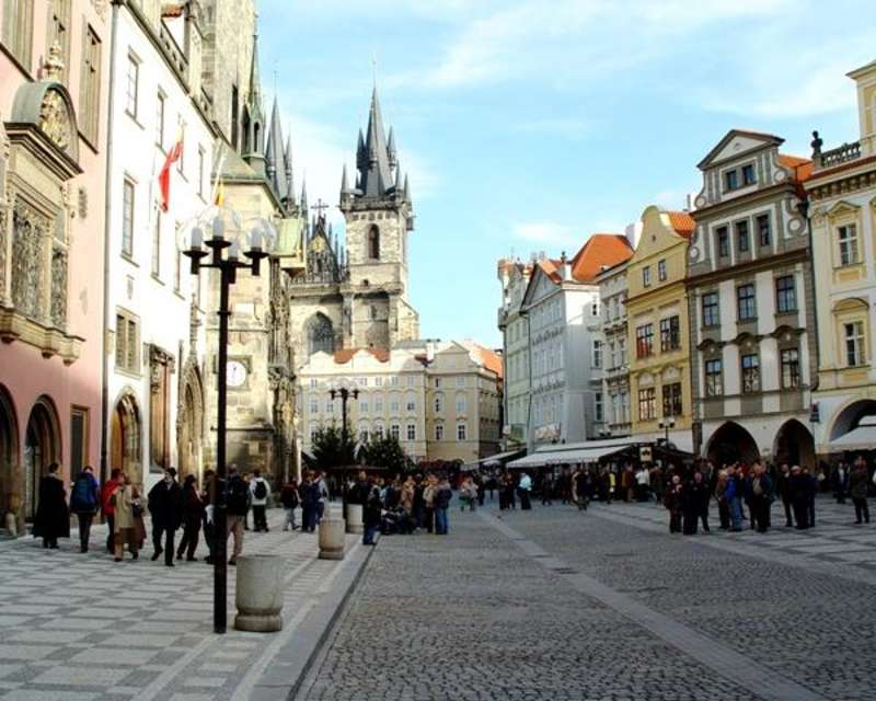 Intern in Prague