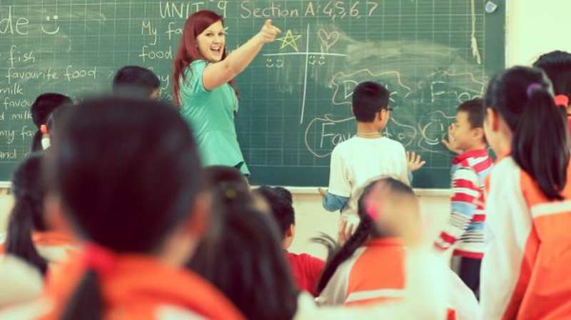 Volunteer as a teacher in Vietnam with IVHQ