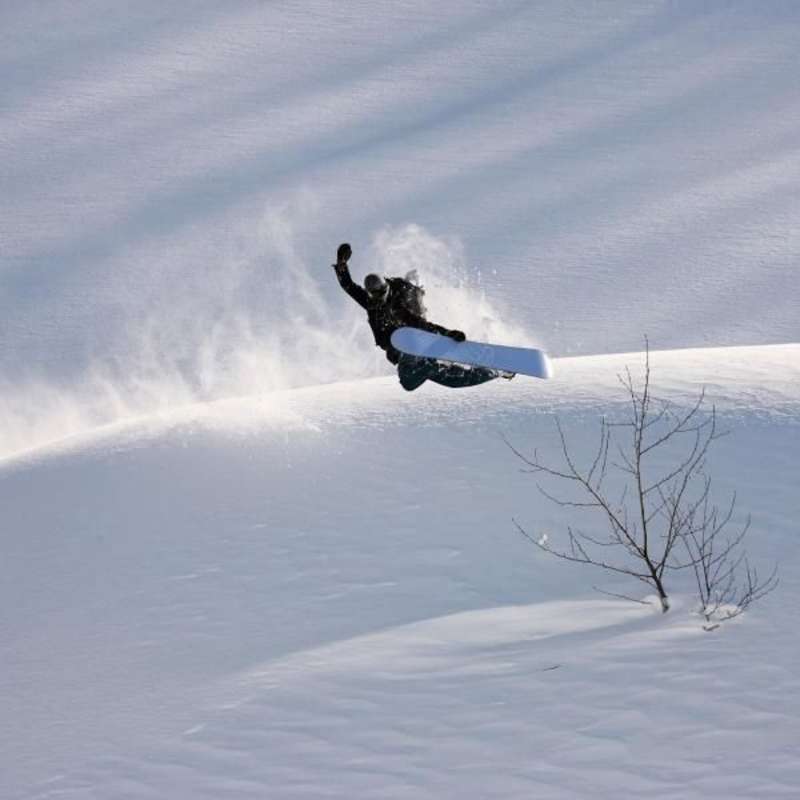 snowboard instructor course Japan 