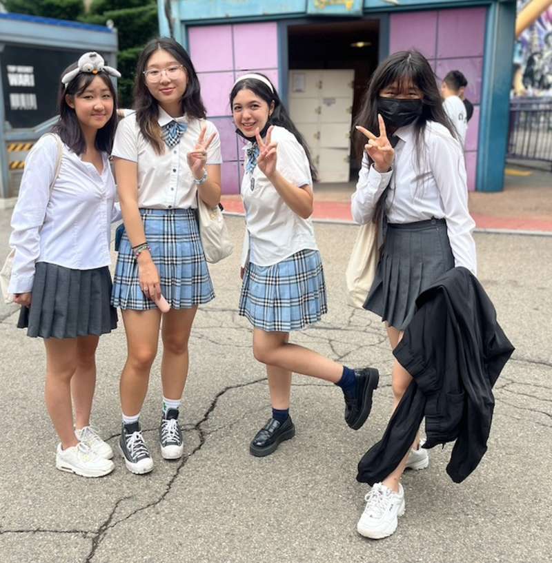 LanguBridge Students at Everland in Seoul