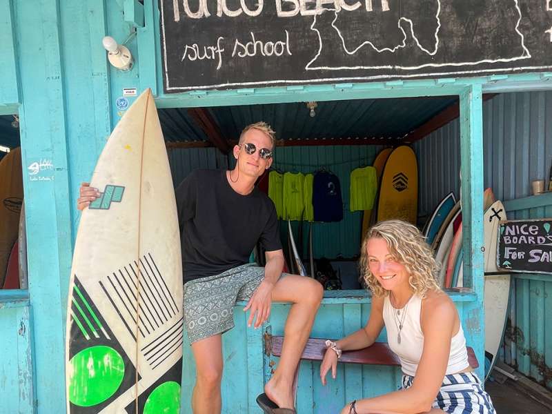 Learn to surf in Guatemala with Maximo Nivel
