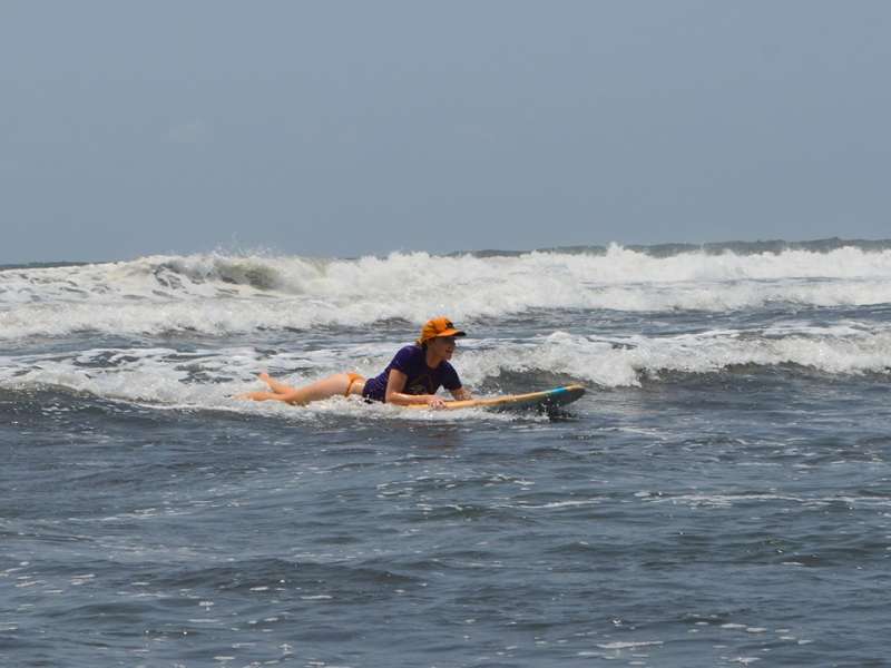 Learn to surf in Guatemala with Maximo Nivel