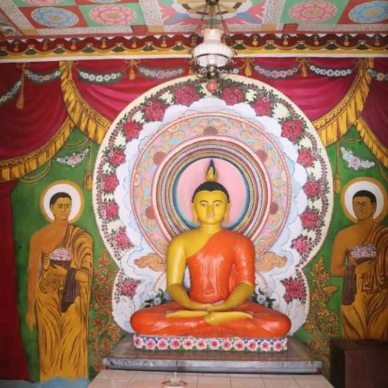 GoEco Sri Lanka - Teaching English to Buddhist Monks