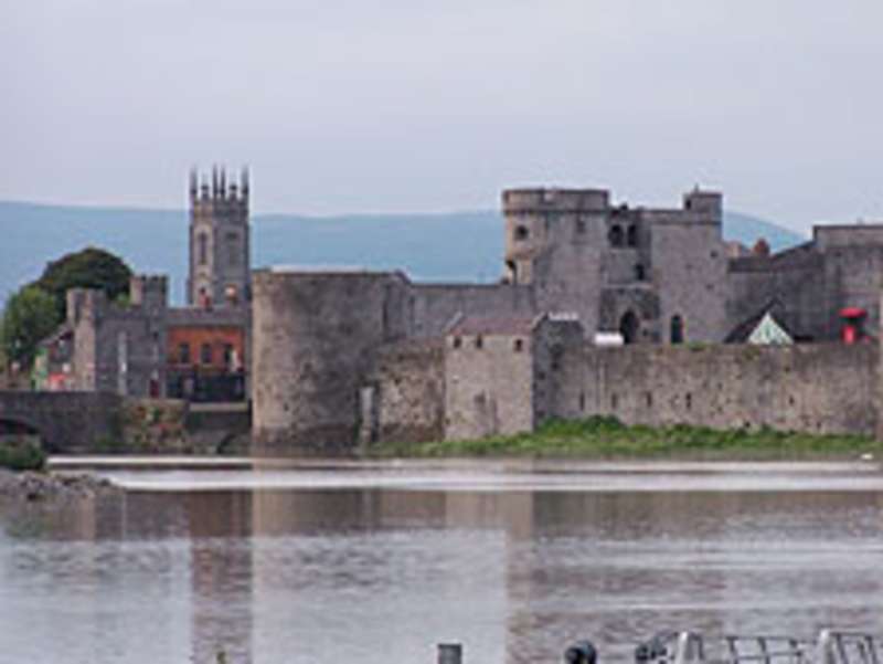 AIFS Abroad in Limerick, Republic of Ireland: Summer — photo 1