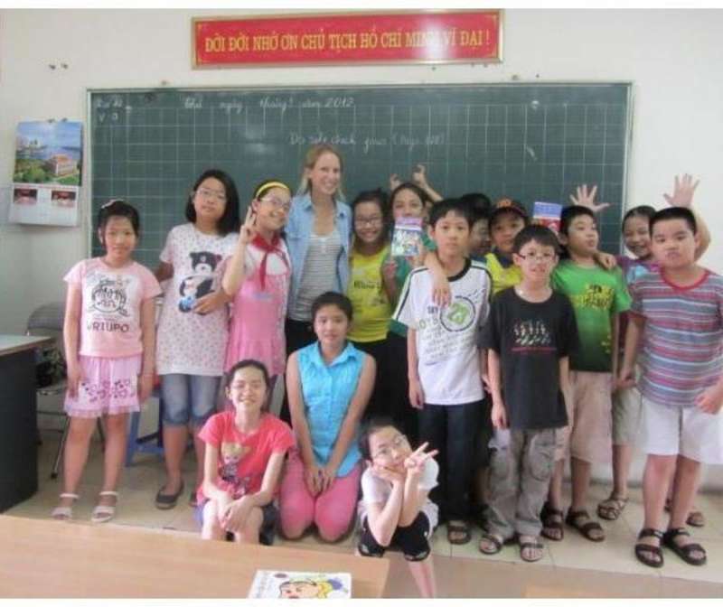 Teaching and Assisting in Schools in Vietnam with Love Volunteers!