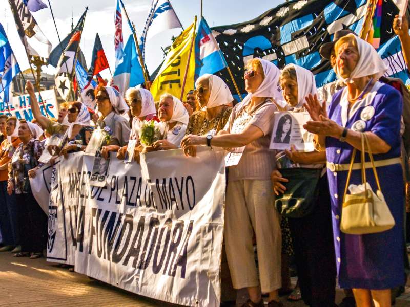 Madres de Plaza de Mayo