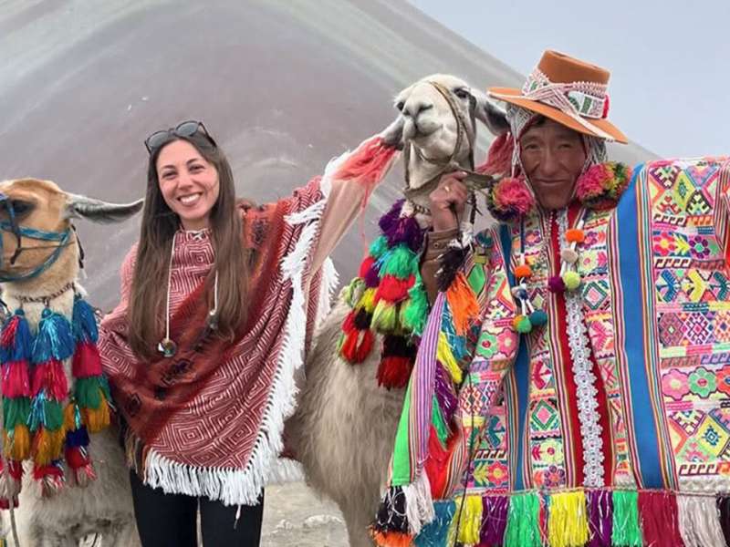Maximo Nivel Gap Year program participant in Peru