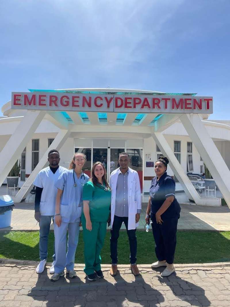 medi trip emergency medicine volunteering