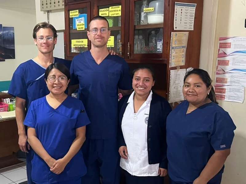 Medical Volunteer Program in Costa Rica with Maximo Nivel