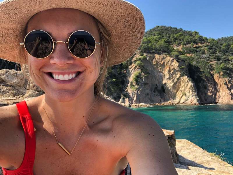 Meredith traveling to Mallorca for the weekend