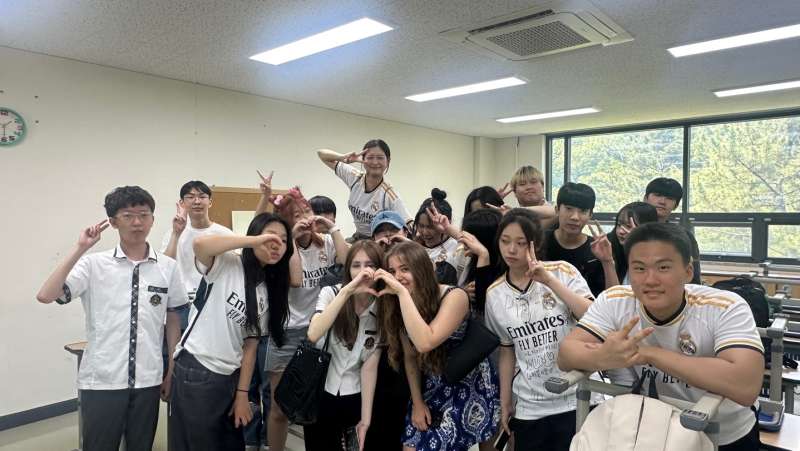 Mix with Koreans