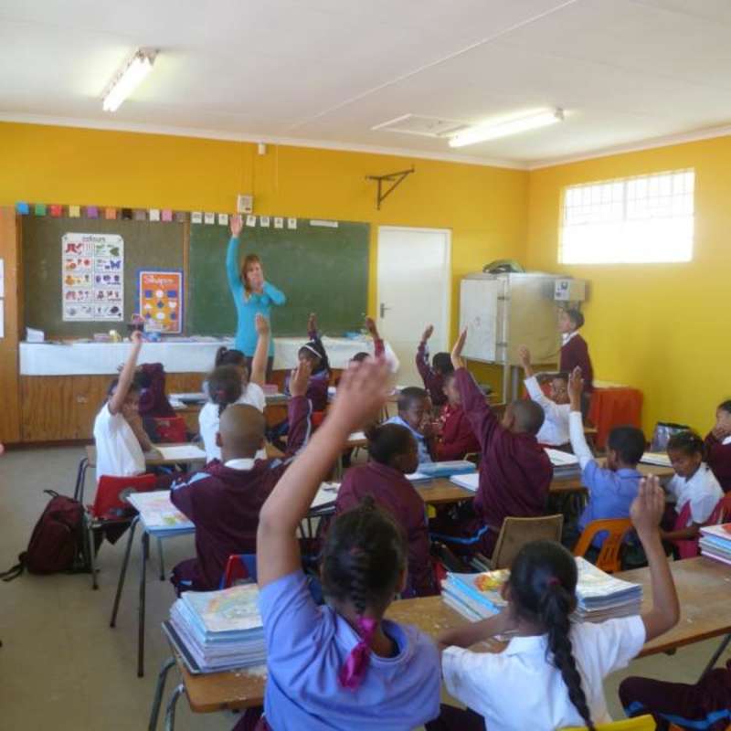Education Programs in South Africa with Love Volunteers!