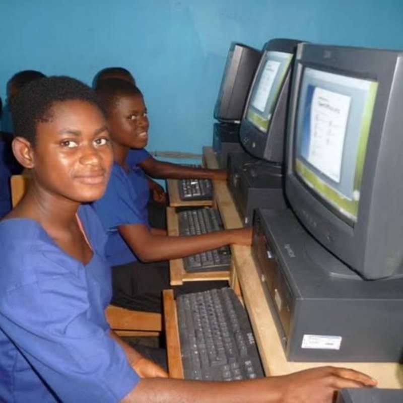 students with computers
