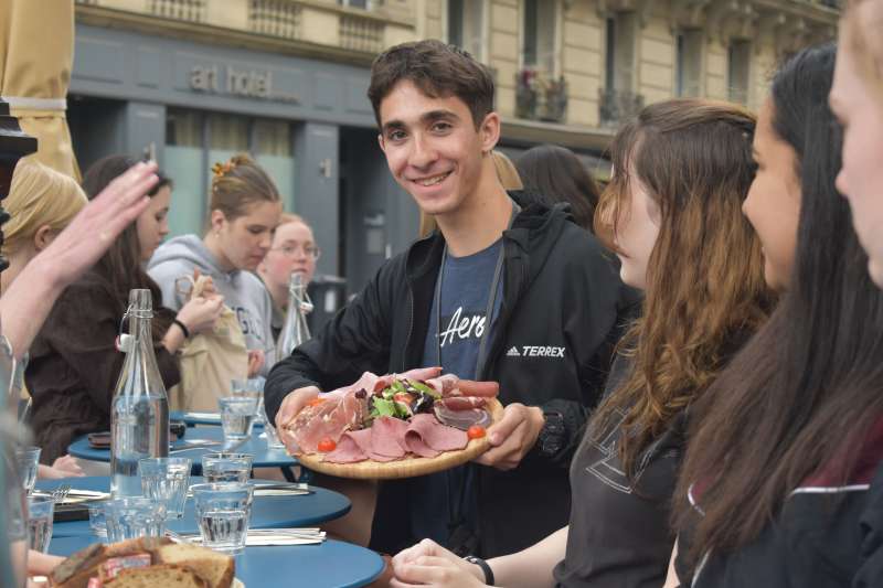 paris