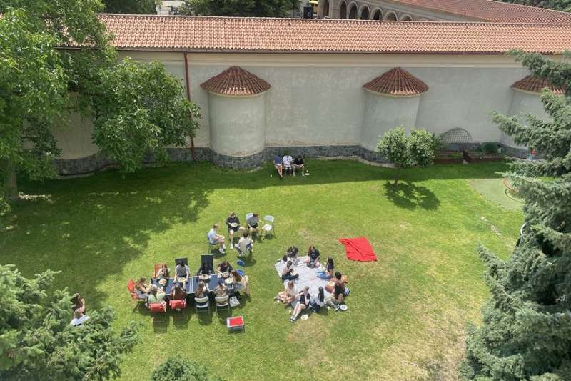 Picnic near Prague castle