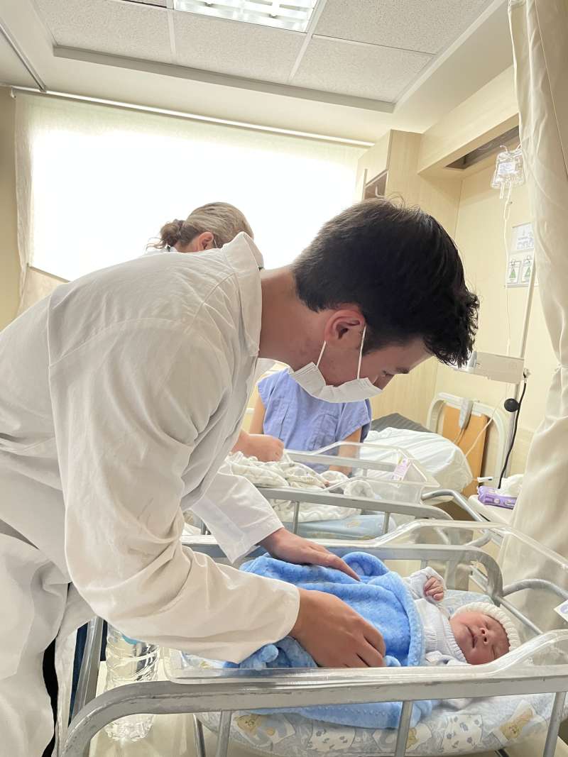 Public hospital