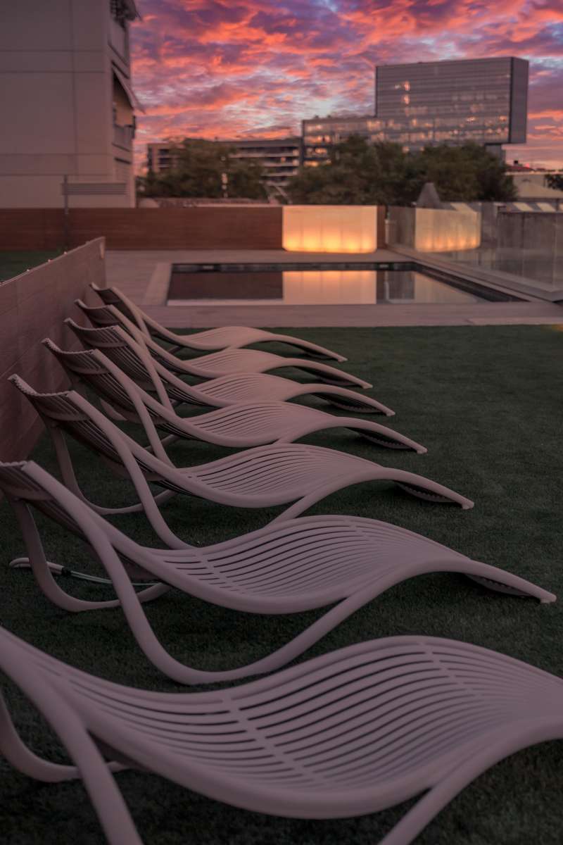 Roof top pool