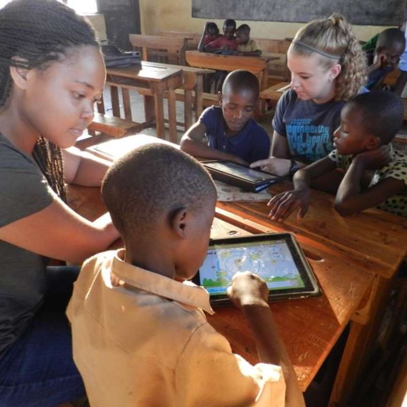 Teaching Programs in Rwanda with Love Volunteers!