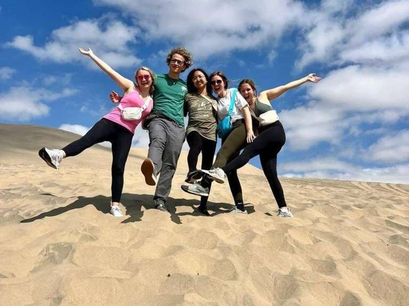 Sandboarding in Lima