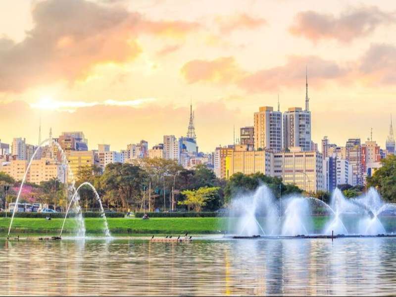Sao Paulo by the water