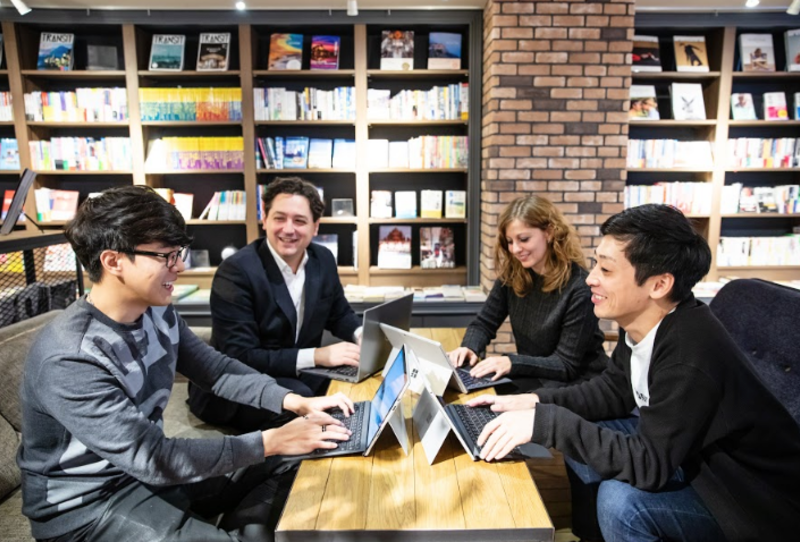 Language Schools Japan - JaLS GROUP 2