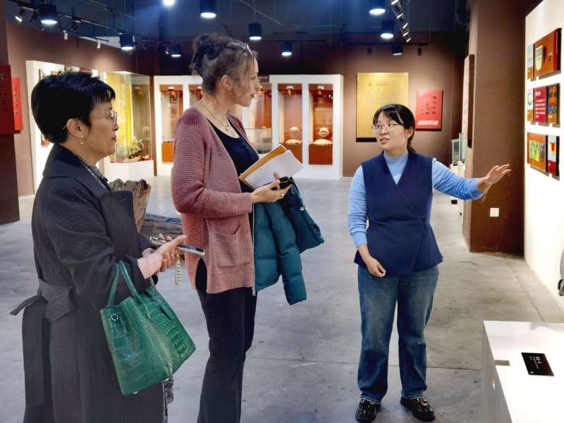 Student visiting a museum in Chengdu