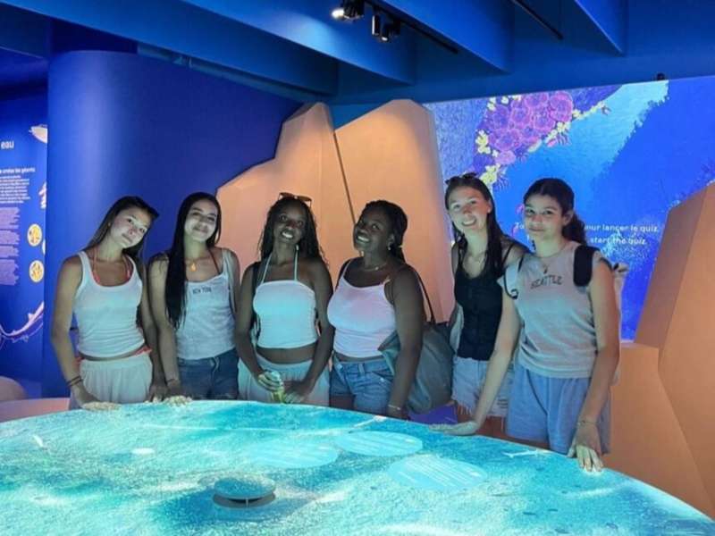 Students at marine museum in France