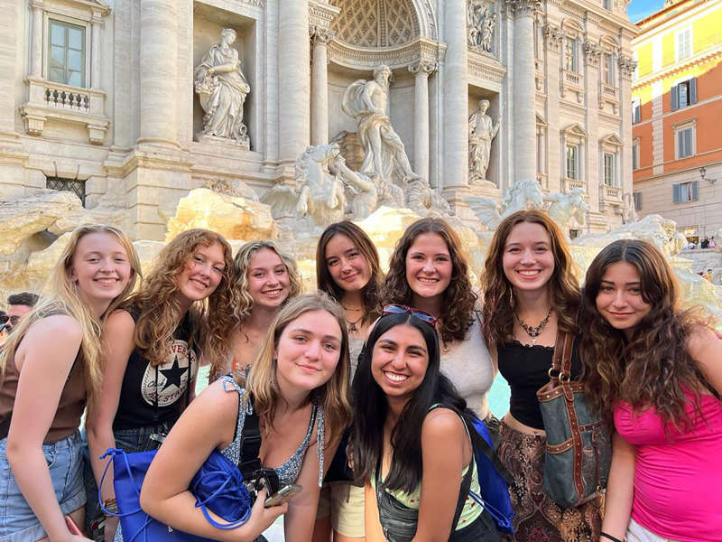 Students at Trevi Fountain in Rome