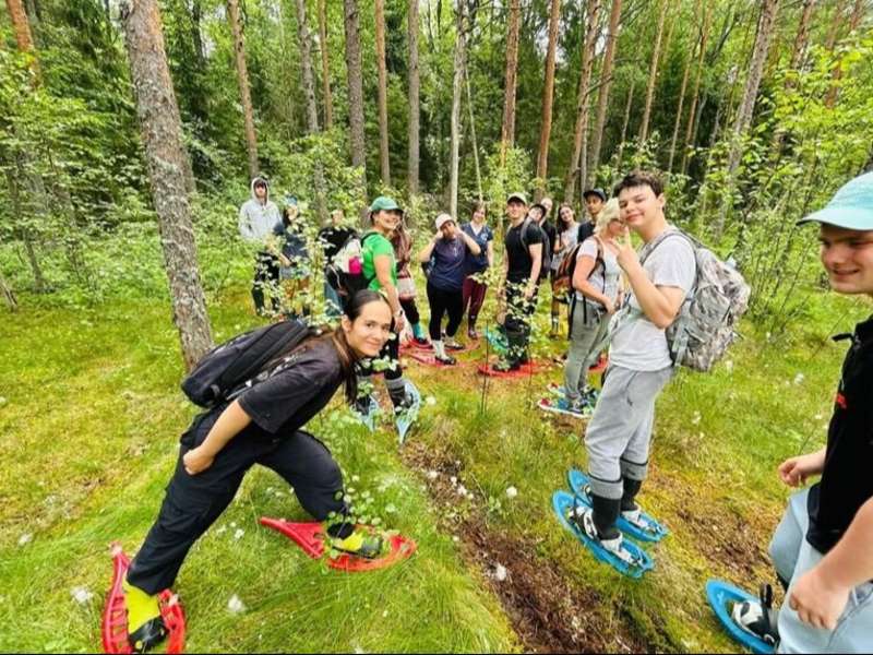 Students exploring bog in Tallinn