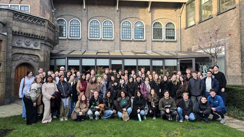 Students in Delft during our Dutch Discovery Trip