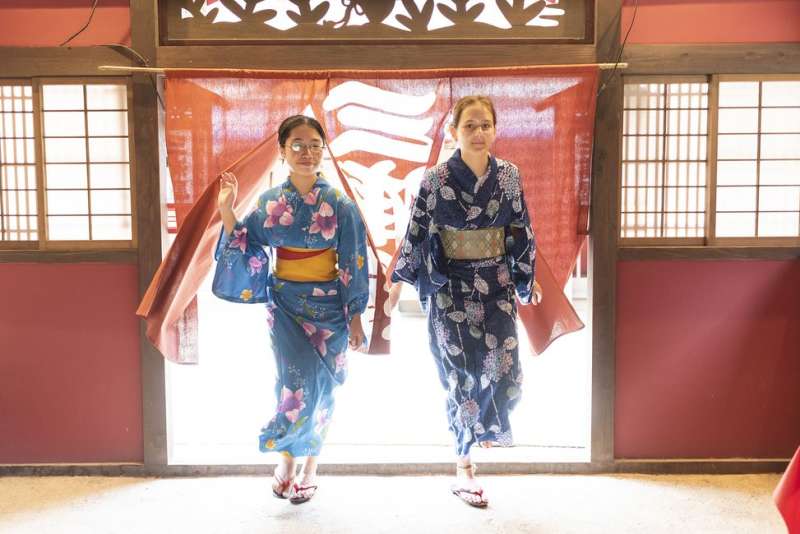 Students in Kyoto wearing kimonos