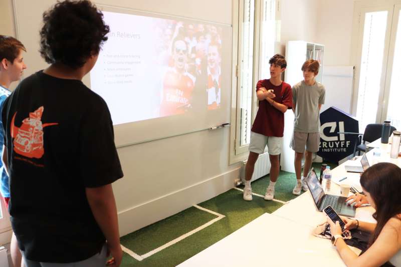 students in presentation