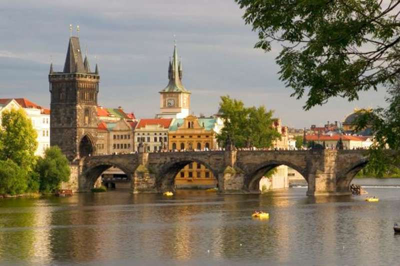 Study Abroad Prague CEA
