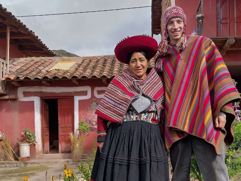 Teach English in Peru with Maximo Nivel