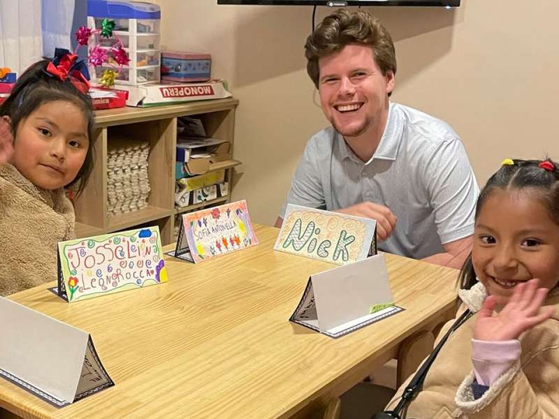 Teach English in Peru with Maximo Nivel