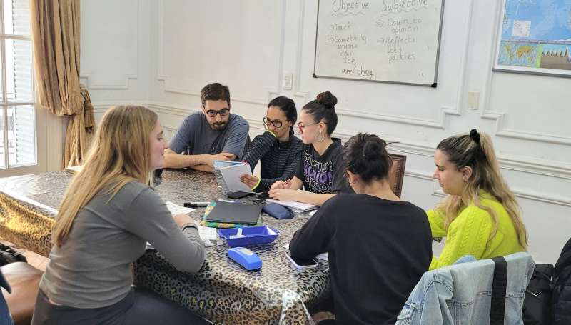 teaching English to native Spanish speakers from Argentina and Latin America