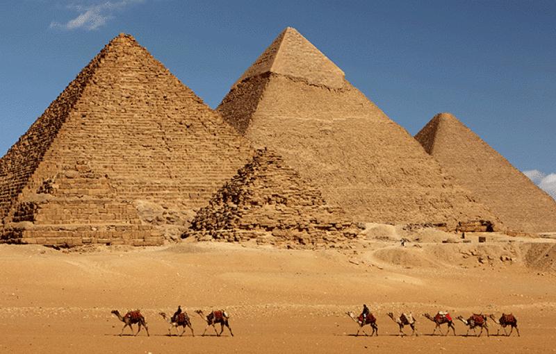 The-Pyramids-of-Giza-