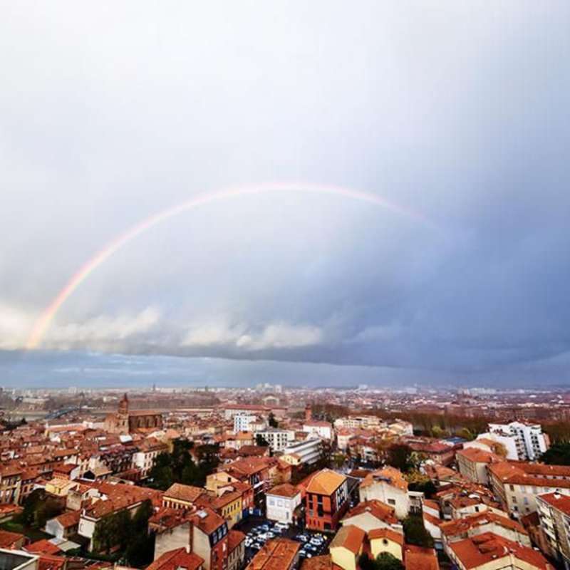 toulouse, france, rainbow