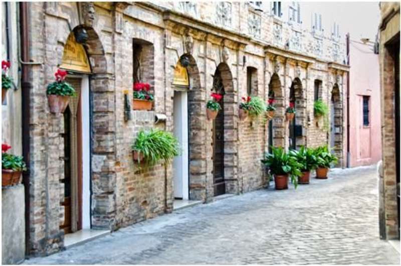Via Falleroni Recanati 