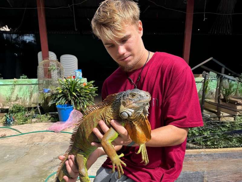 Volunteer + Adventure in Guatemala