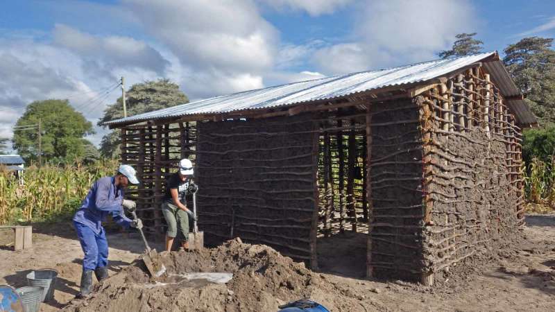 Volunteer Building Homes