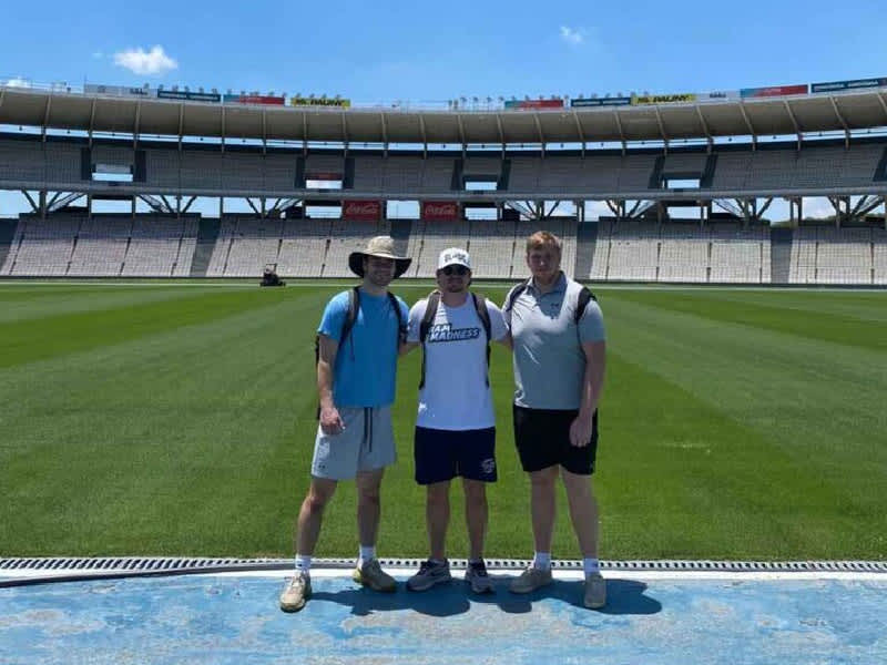 volunteer in the sports project