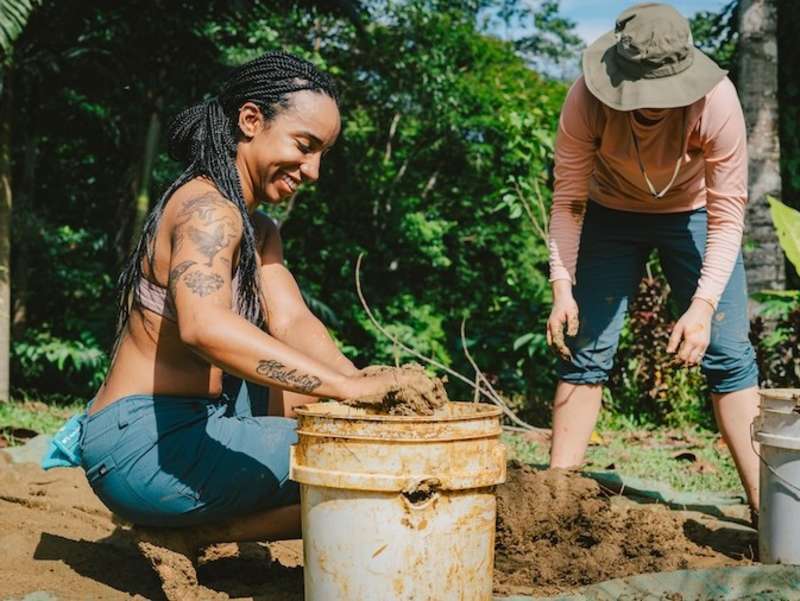 Working on a sustainable farm in Costa Rica